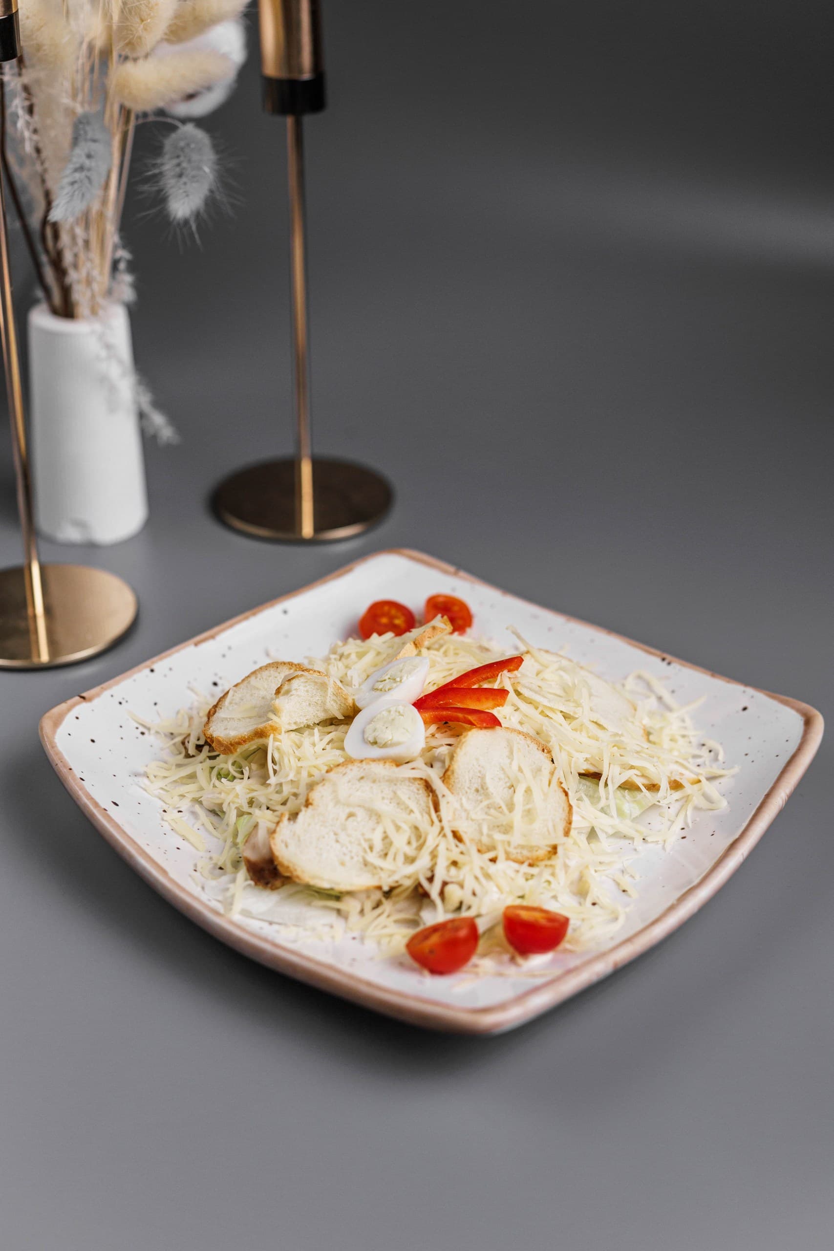 Цезарь с курицей